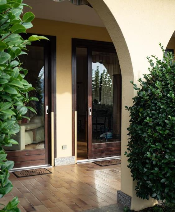 La Tua Villa Sul Lago - Casa Kollegger Луїно Екстер'єр фото